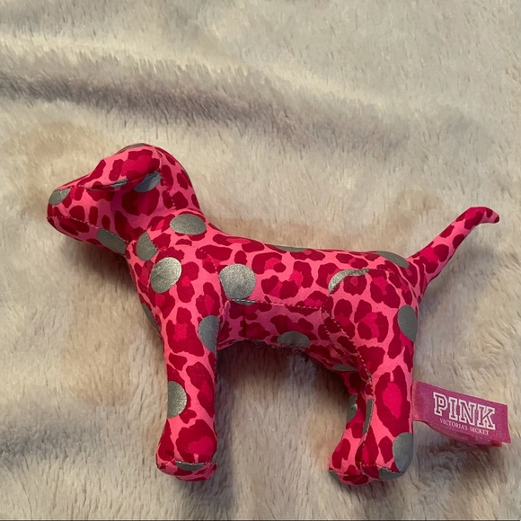 VS Pink Dog